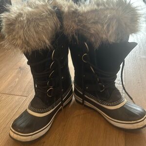 Beautiful waterproof suede boots